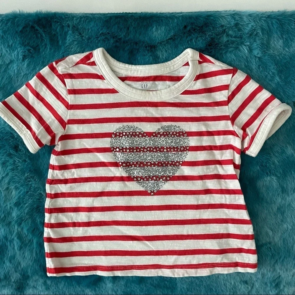 Baby Gap Toddler Girl Short Sleeve Tee Size 2 years